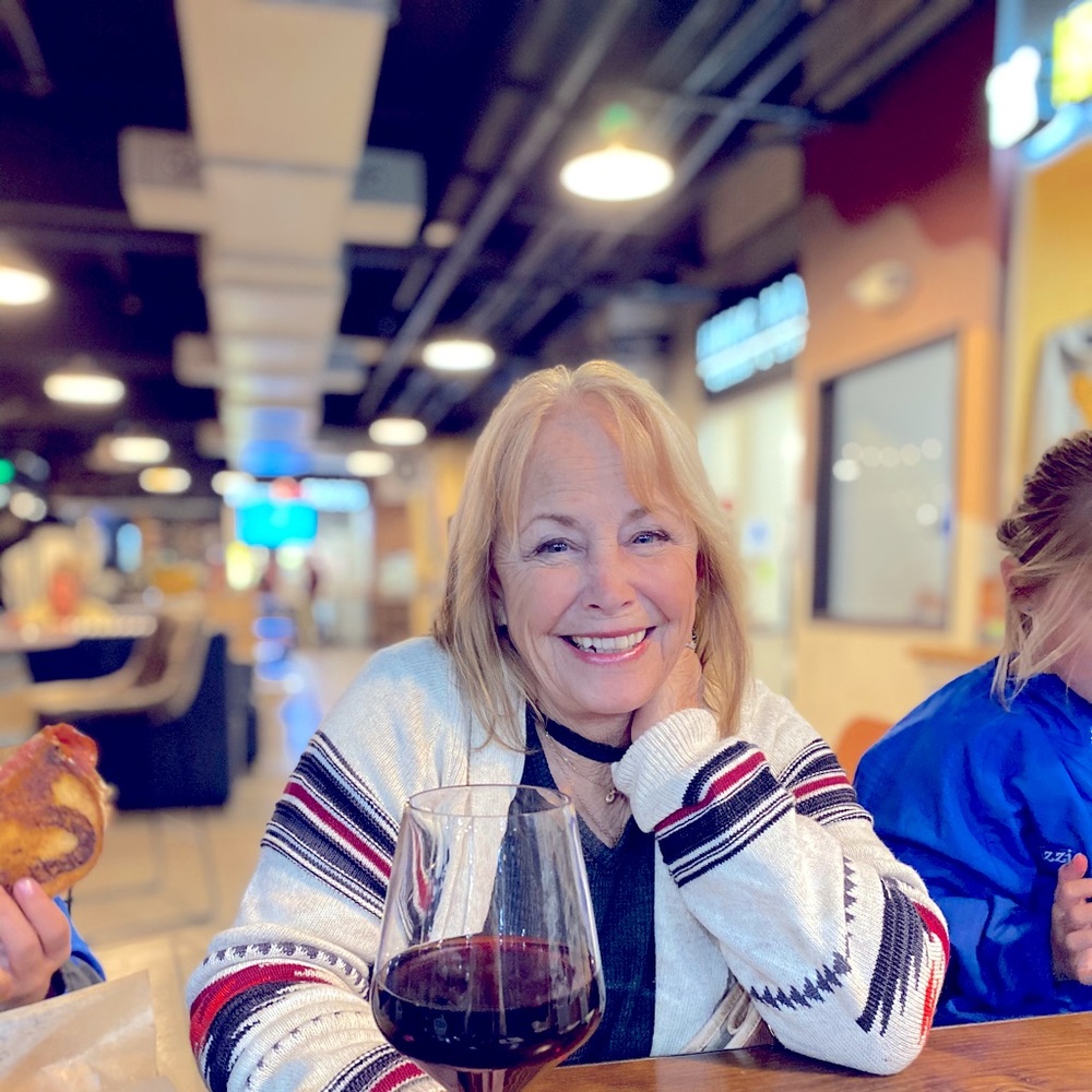 Meet your Posher, Valerie